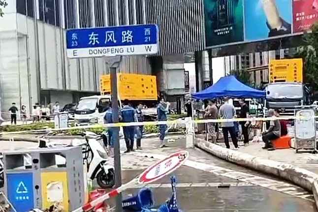广州蒋皓现代农业发展有限公司排涝突击队在排涝现场